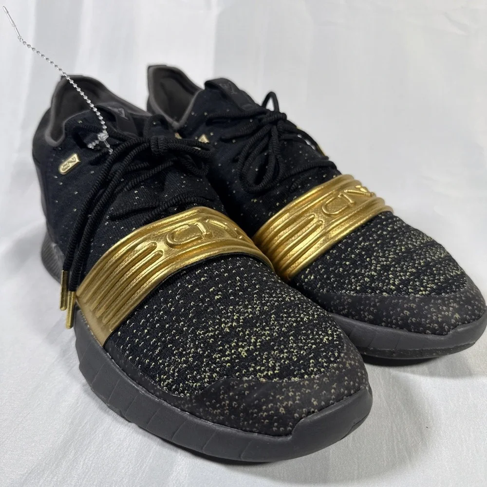 Under Armour UA C1N TR Mens 10.5 Black Gold Athletic Sneakers 3000233-001